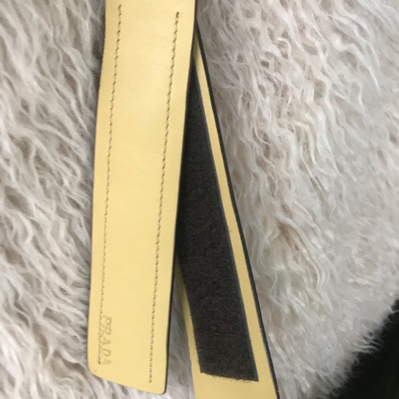 Prada Yellow leather handbag New - Picture 4 of 5